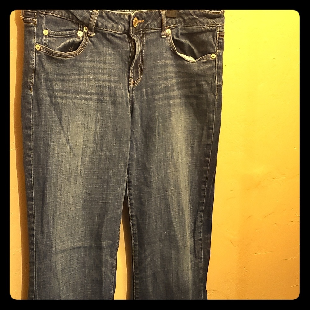 American Eagle Jean's size 14 Favorite BF stretch